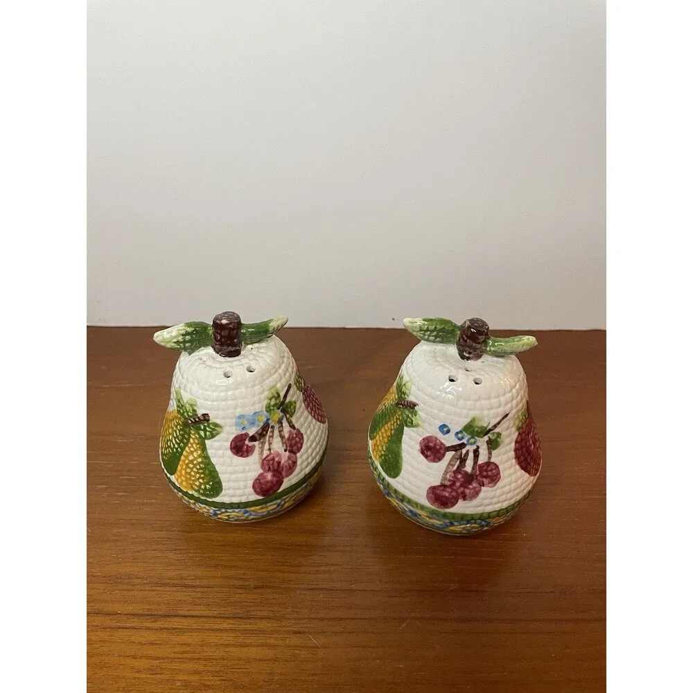 Vintage Pear Shaped Textured Salt and Pepper Shakers Fruit Design Jay Imports